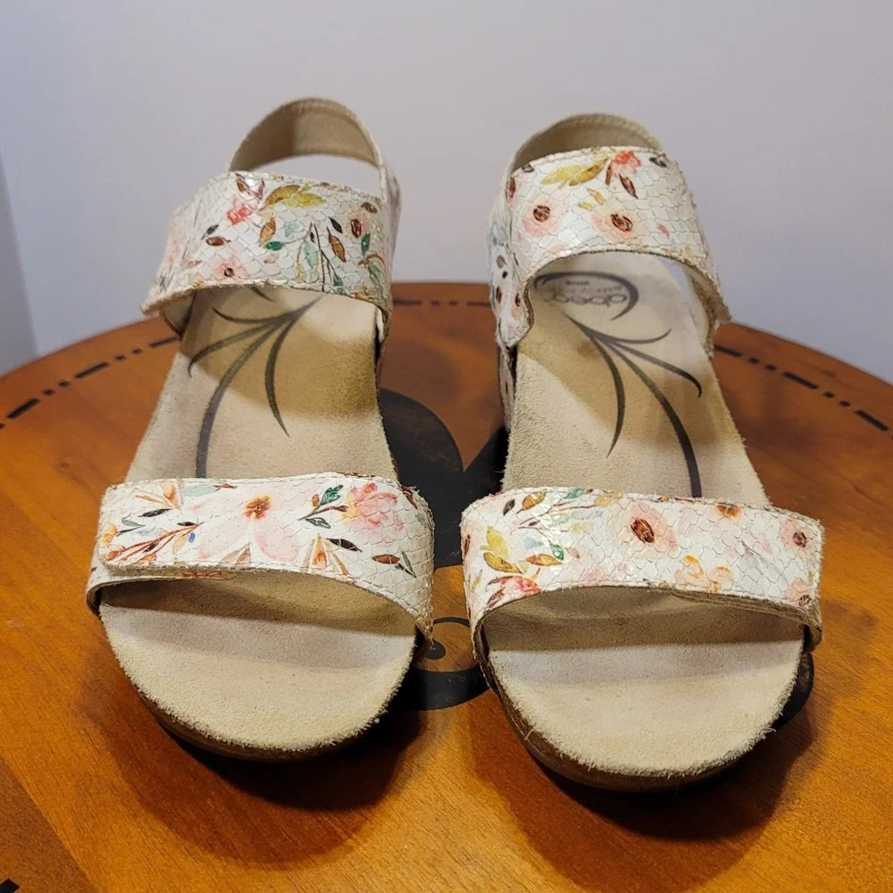 Abeo BIOsystem Una Floral Snakeskin Leather Wedge Sandals Neutral Support Size 8